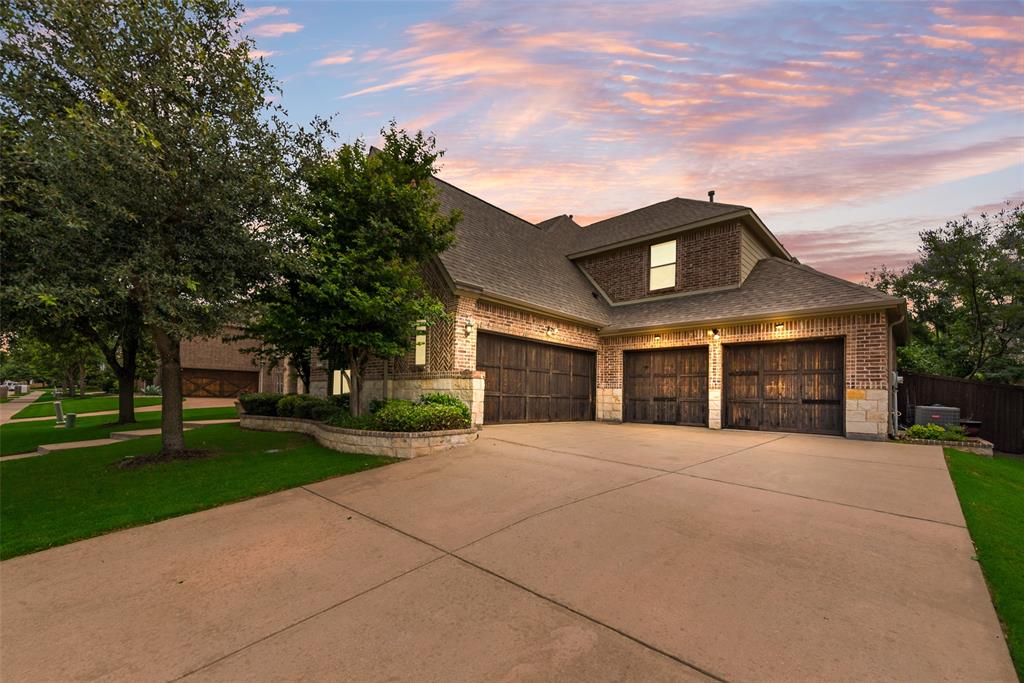 586 Amherst Drive