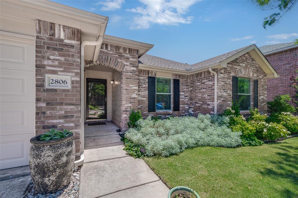 2806 Gold Hill Drive