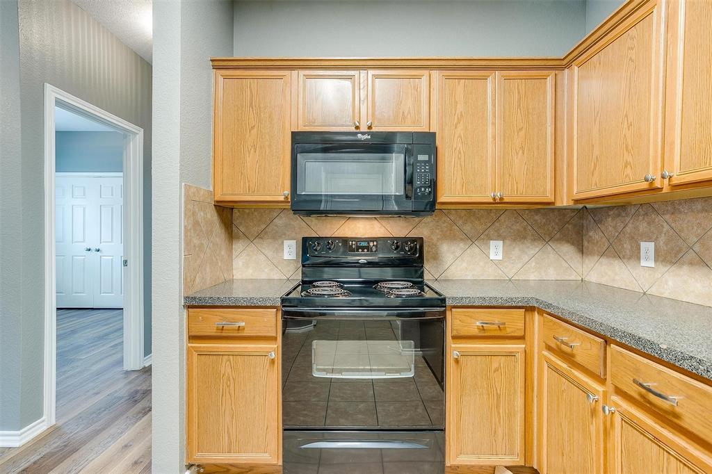 812 Walnut Street
