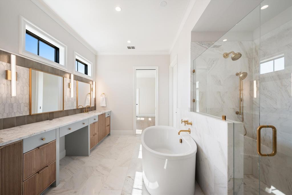 Lakeside Village Phase 1 - Residential