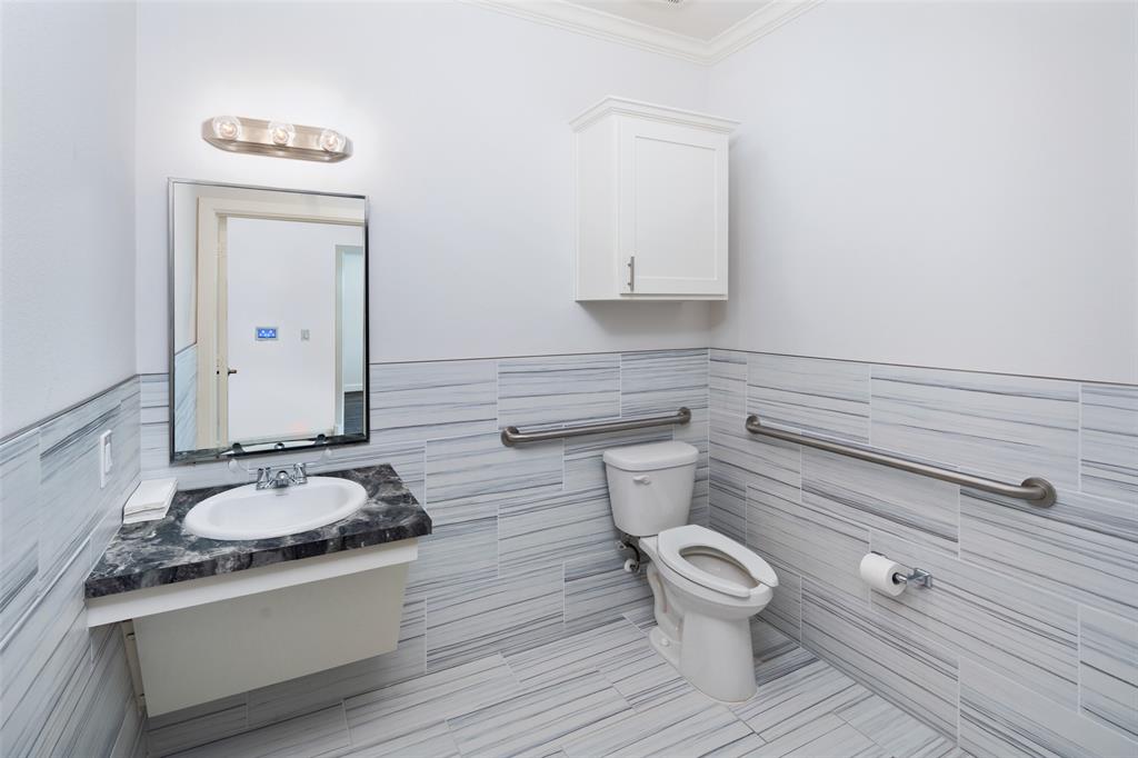 Southern Hills Office Park II - Commercial Lease