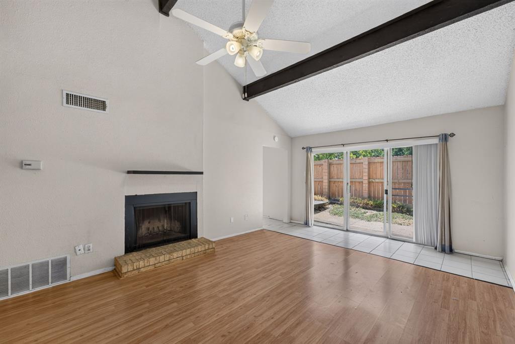 7432 E Northwest Highway 112