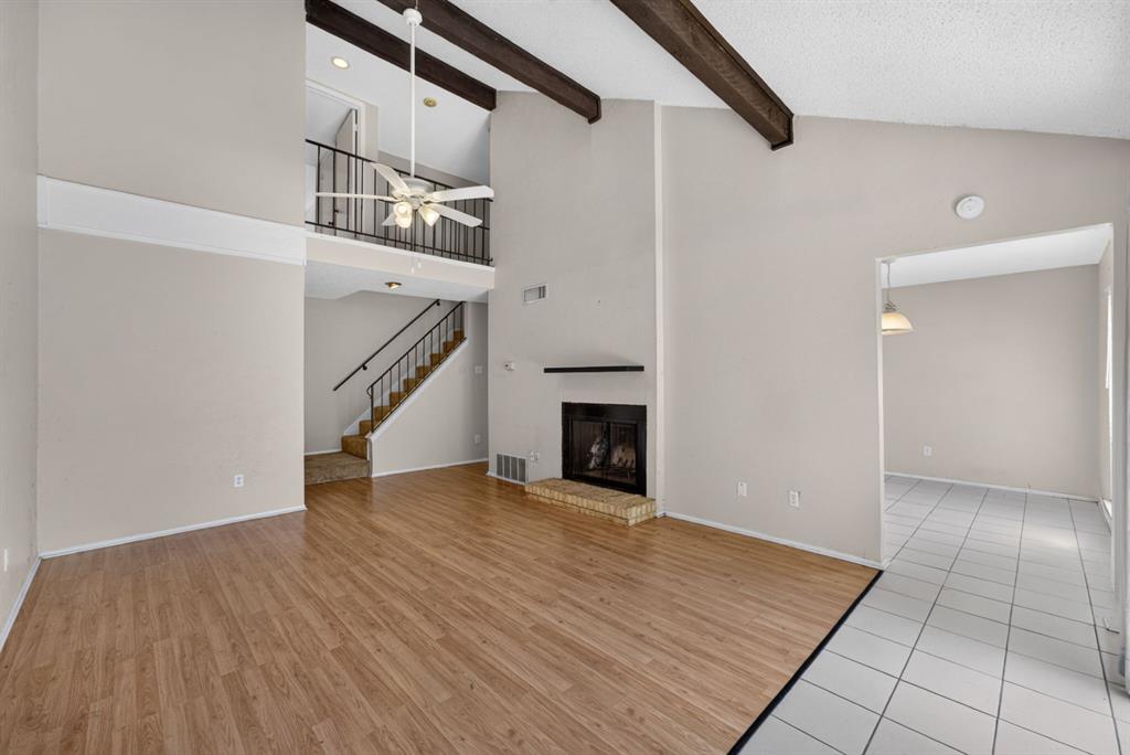 7432 E Northwest Highway 112