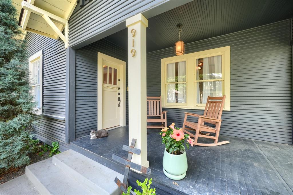 Oak Cliff Annex - Residential