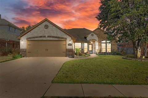 A home in Benbrook