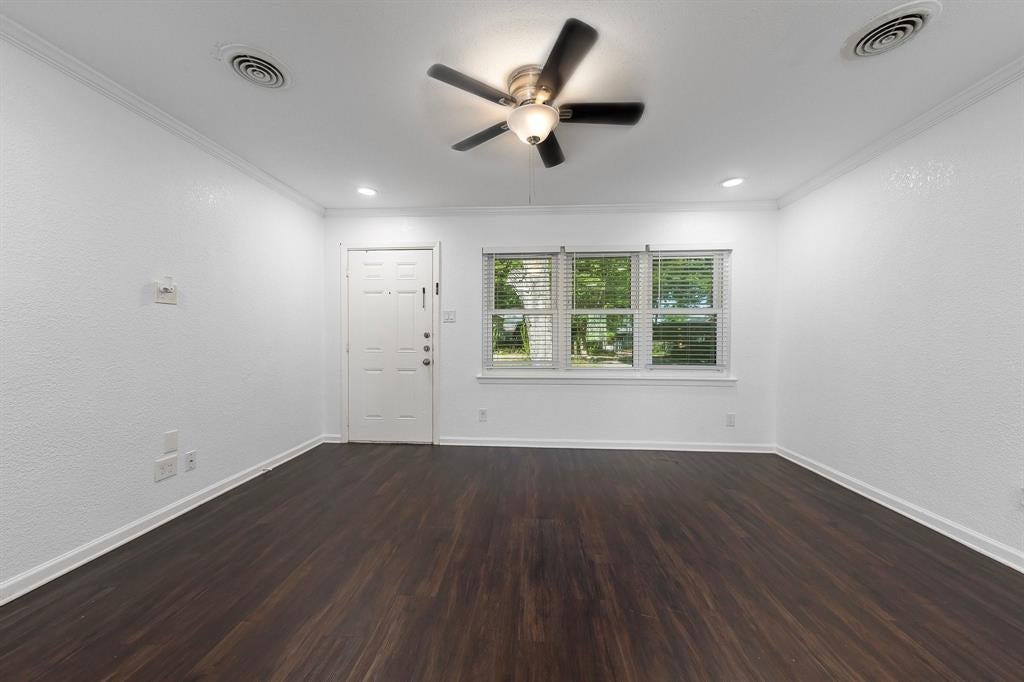 926 Powell Road