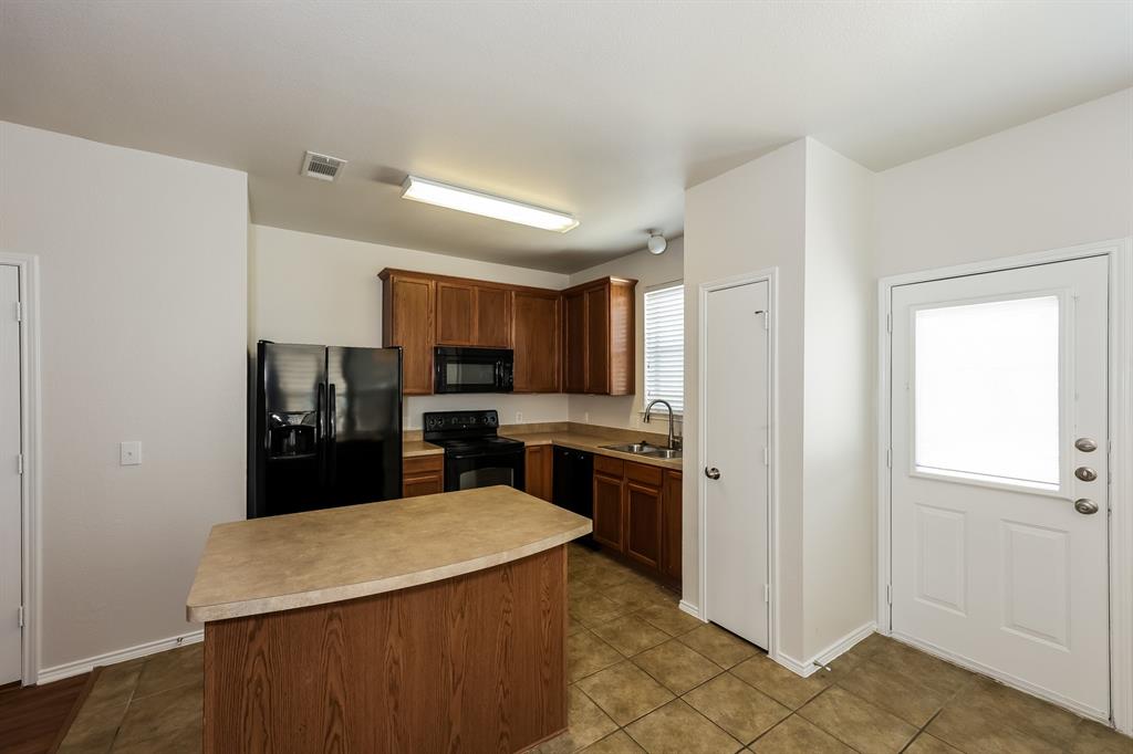 Villages Of Crawford Farms Th - Residential Lease