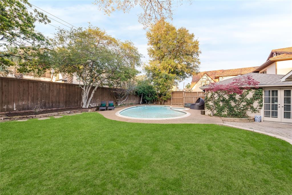 Caruth Hills - Residential