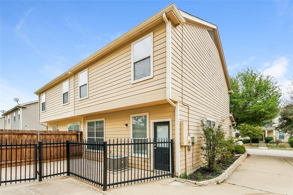 Villages Of Crawford Farms Th - Residential Lease