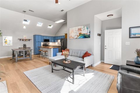 Photo of 2032 Mallard Drive, Lewisville, TX 75077 (MLS # 21080753)
