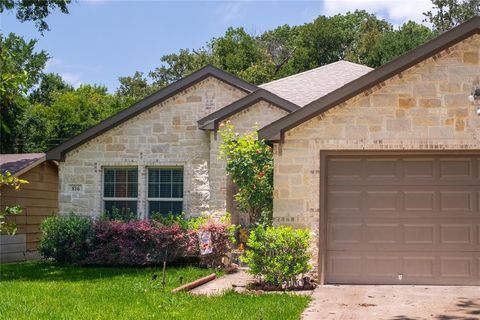 816 Elmo Drive Seagoville TX 75159