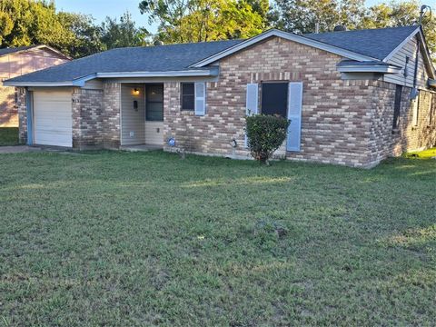 6310 Silvery Moon Drive Dallas TX 75241