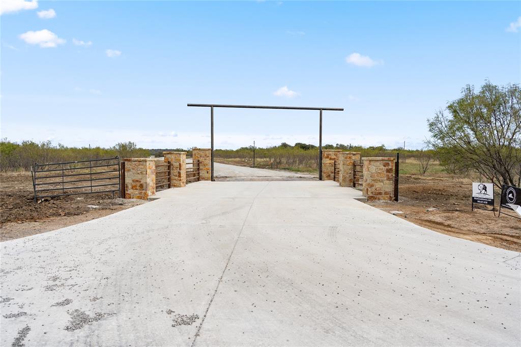 Lone Indian Ranch - Land