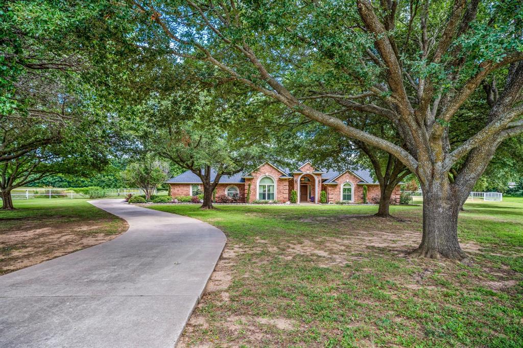 6400 Oak Hollow Drive
