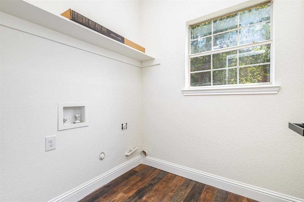 Lake Bend Estates - Residential Lease