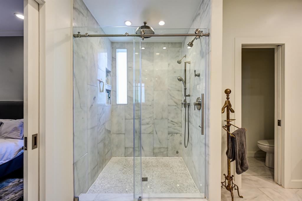 Lyons Gate Condos - Residential