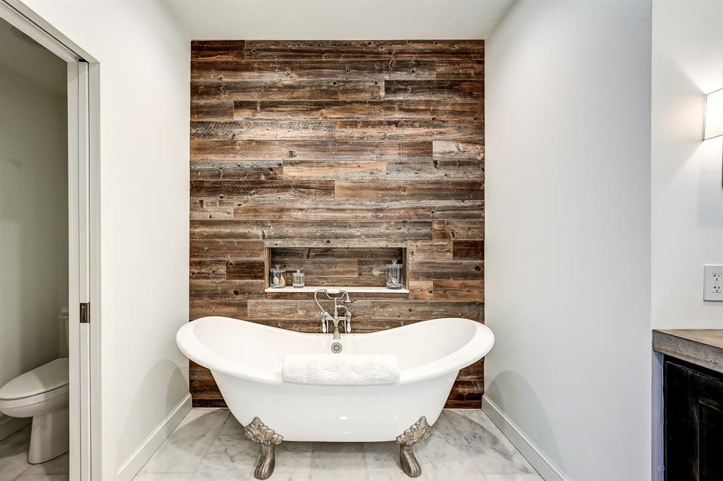 Lyons Gate Condos - Residential