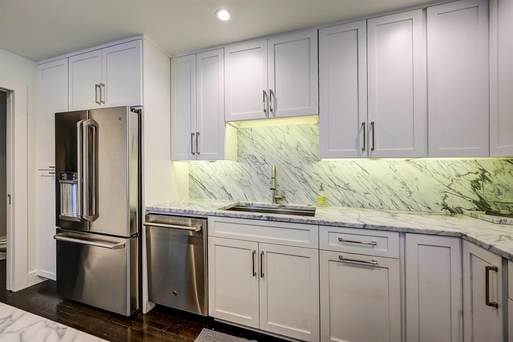 Lyons Gate Condos - Residential