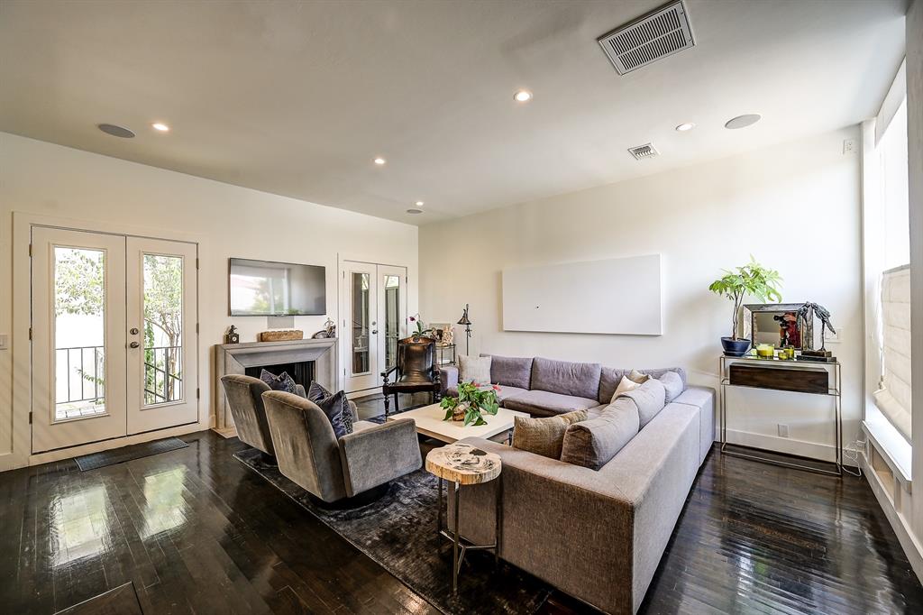 Lyons Gate Condos - Residential