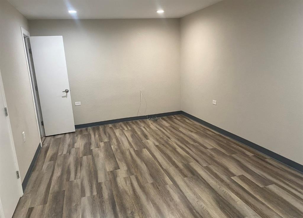 Casa View Heights 17 - Commercial Sale