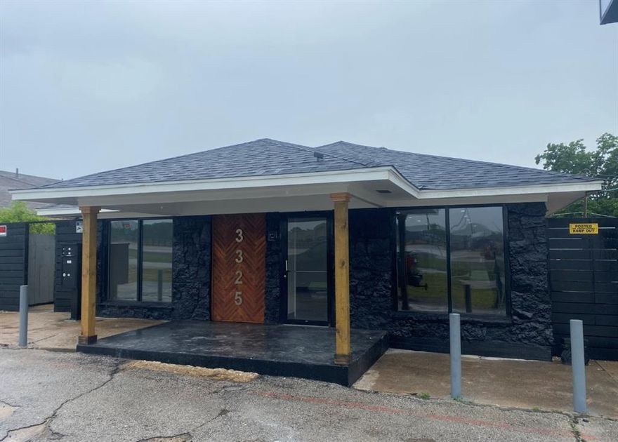 Newly renovated HIGHWAY FRONTAGE with an illuminated billboard. Large gated yard with 8' fence and access from the front of the building or the rear through the alley's 20 foot rolling gate.. 8' by 8' grade level bay roll up door. Building is part office, part warehouse. Both office and warehouse are heated and cooled. ADA compliant. Complete with a conference room and gang bathroom, washer dryer connections and full size shower. Perfect for plumbing companies, electrical companies, HVAC companies, medical office, automotive repair, and potential to divide building via existing door into two sections giving great space in the front of the building for a show room or retail space or offices and production or warehouse in the back. Great potential for any business that wants to take advantage of a fully renovated building that is centrally located, highway frontage with easy access to both 635 and 30. Building has 3-phase electric!