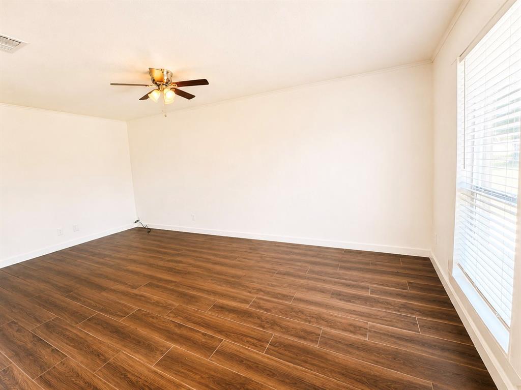730 Rolling Ridge Lane