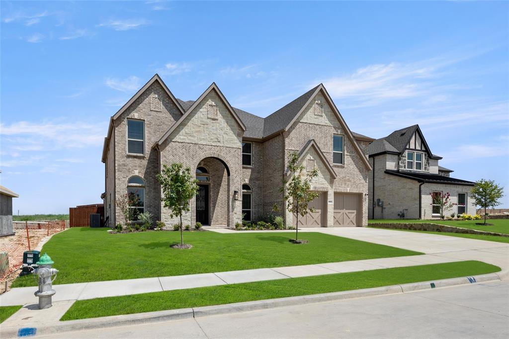 1818 River Hills Court