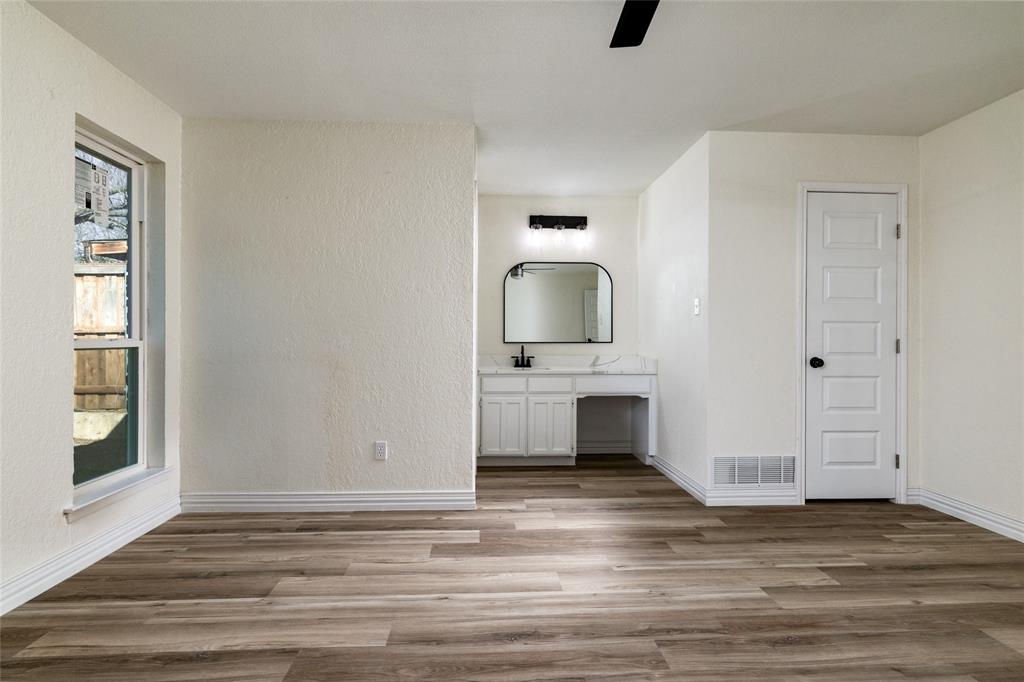 Cobblestone Square - Residential