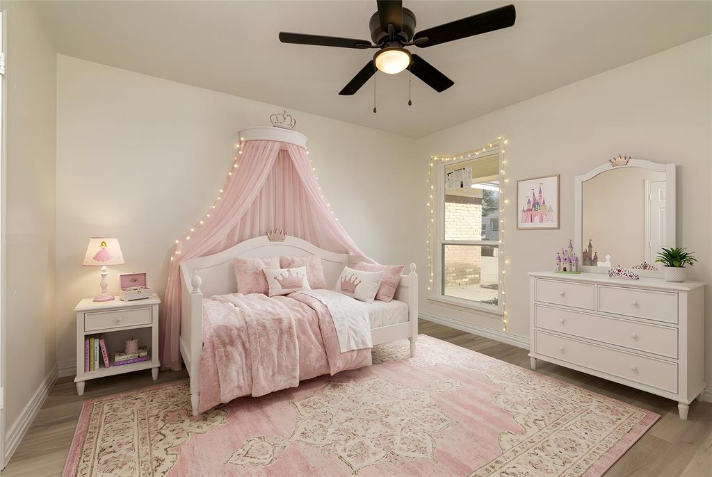 Cobblestone Square - Residential