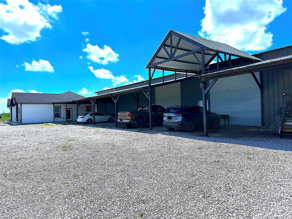 10976 County Road 2452