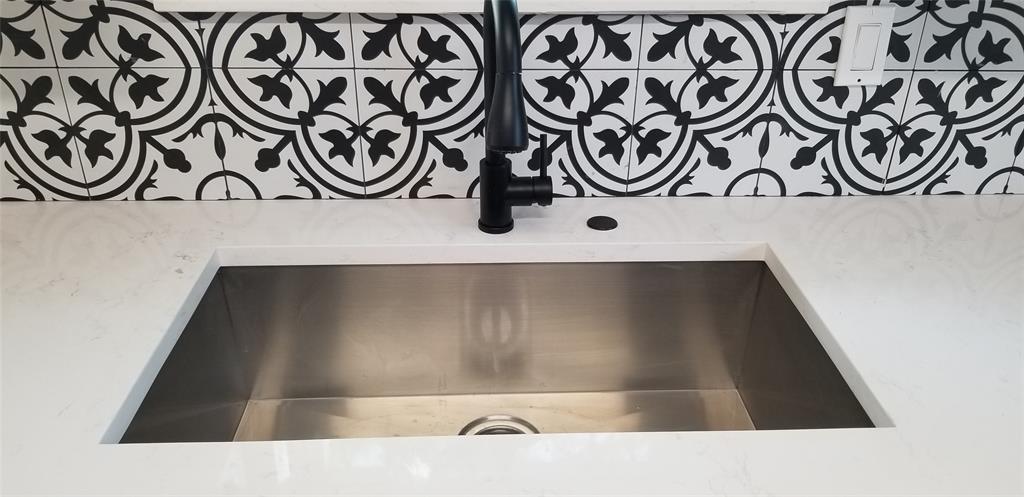 BURNETT ADDITION TO ALLEN (CAL), BLK 2, LOT 3 - Residential