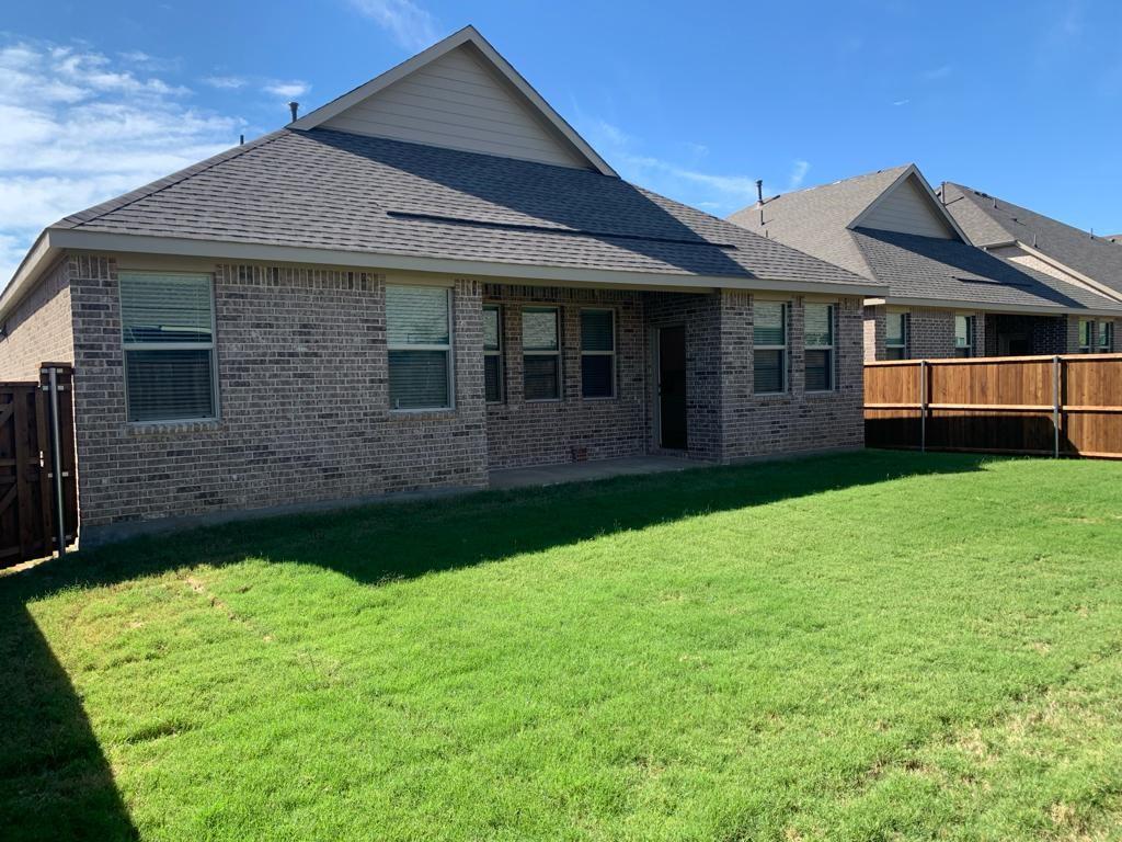 Sutton Fields Ph 3d - Residential Lease