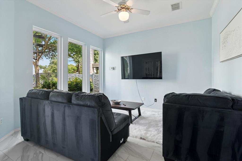 Heritage Lk Ph IV - Residential Lease