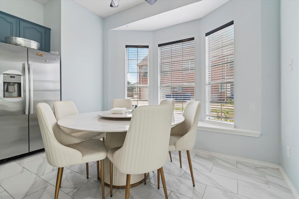 Heritage Lk Ph IV - Residential Lease