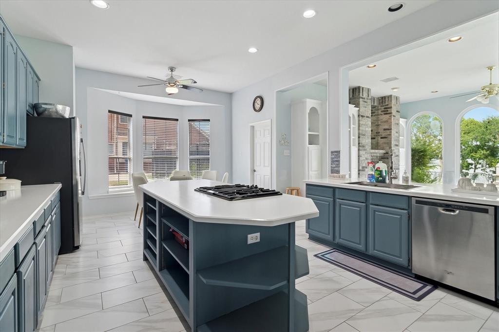 Heritage Lk Ph IV - Residential Lease