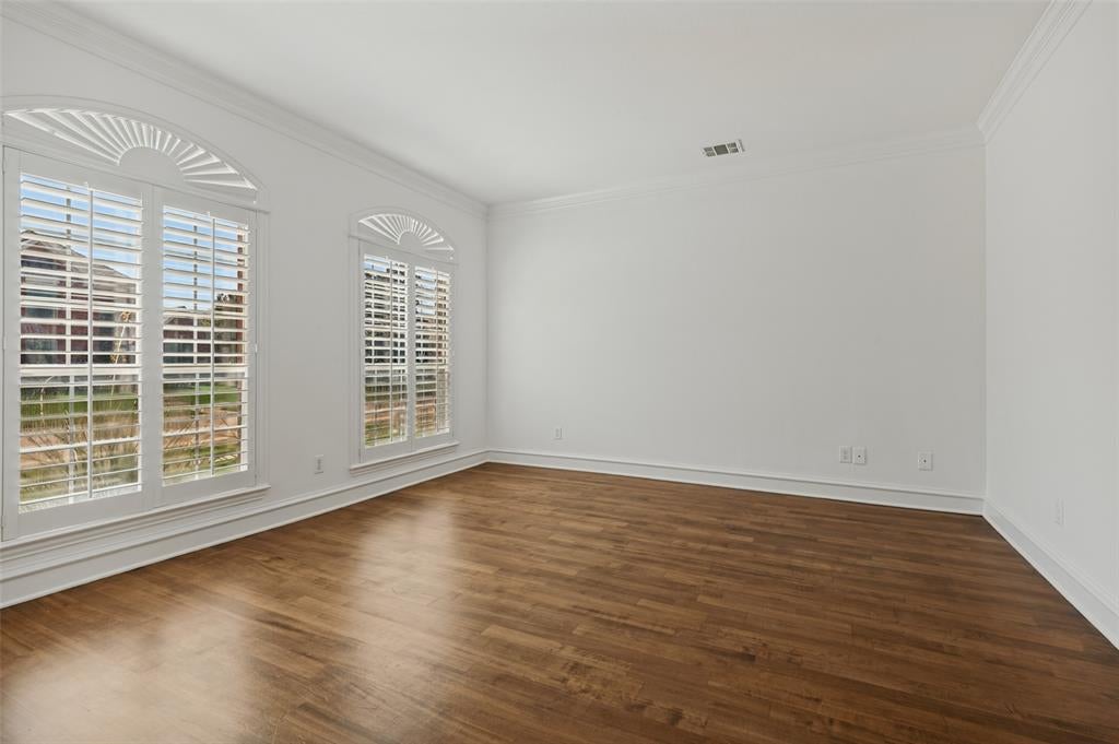 1432 Parkwood Drive