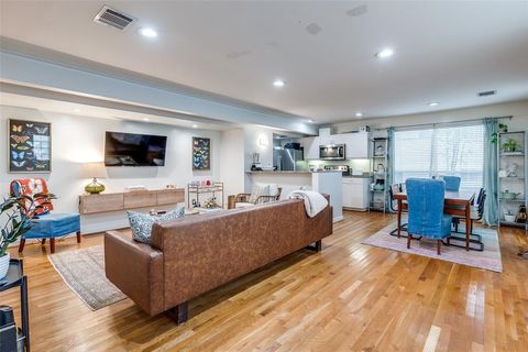 4122 Travis Street 19 Dallas TX 75204