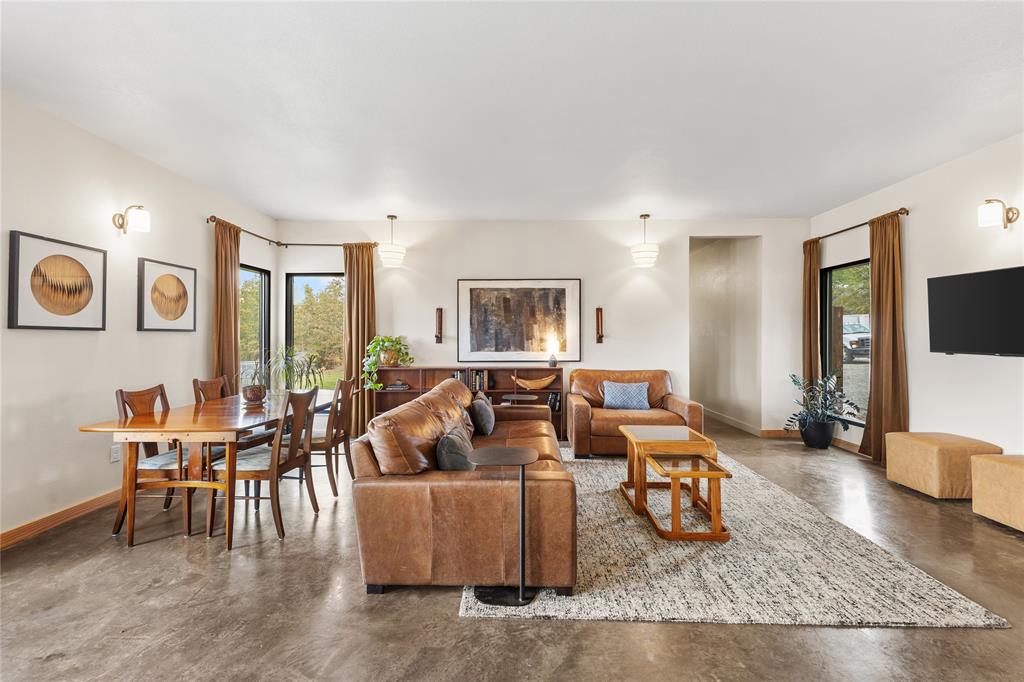 2105 County Road 2322