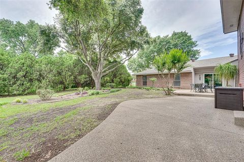 A home in Red Oak