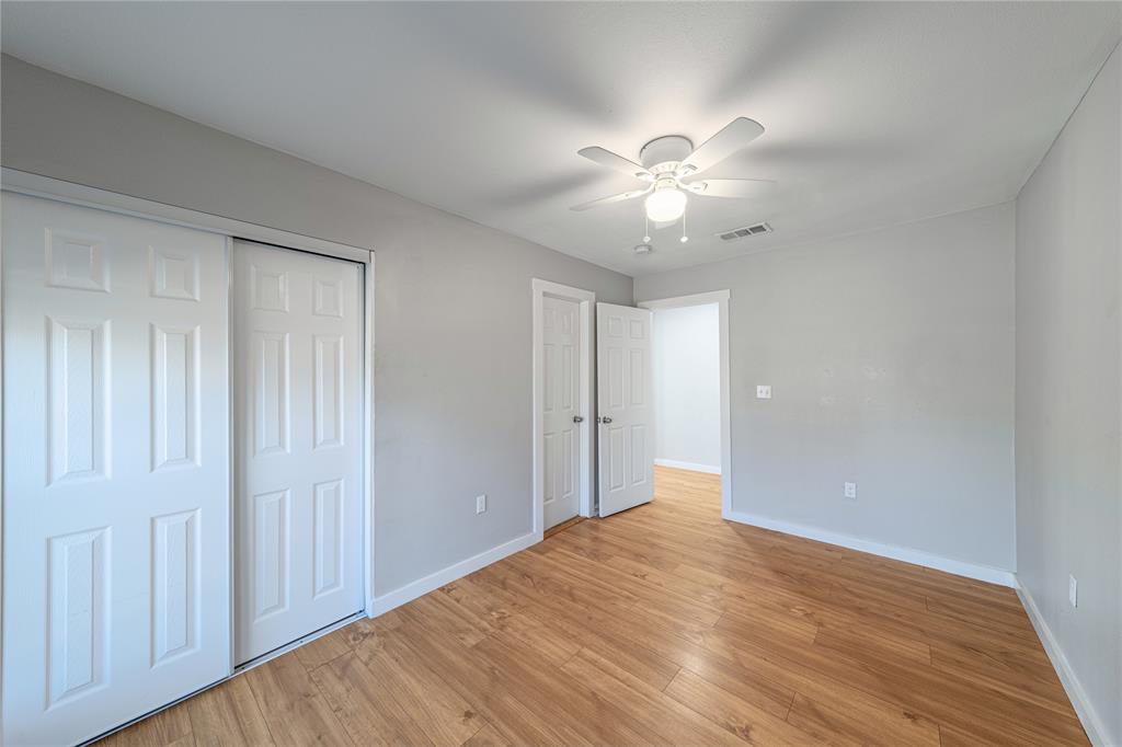 BUCKNER BLVD - Residential