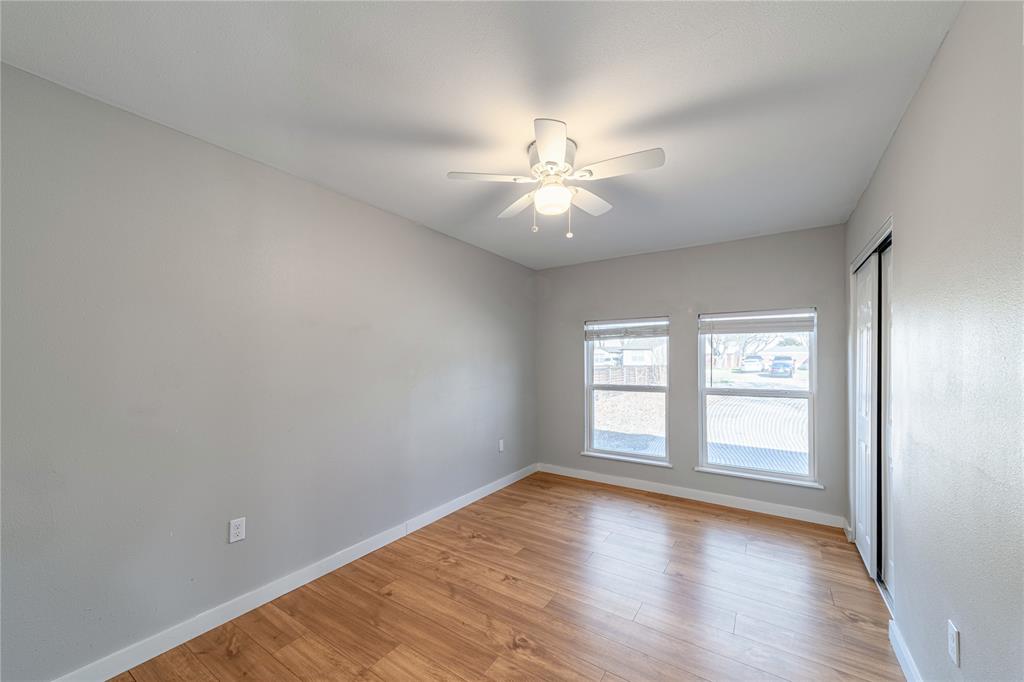 BUCKNER BLVD - Residential