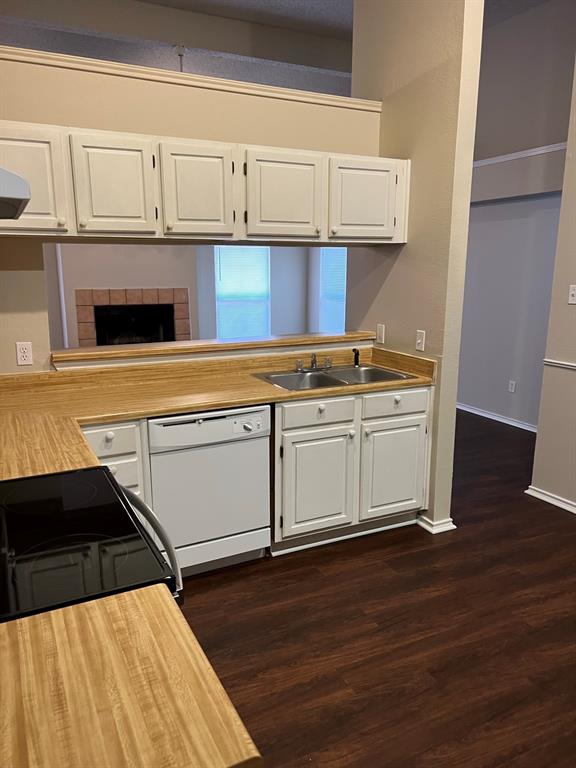 SUMMERFIELDS ADDITION - Residential Lease