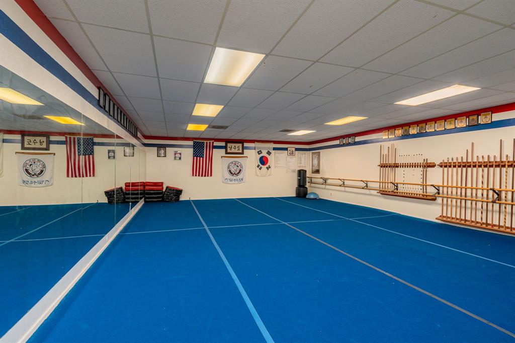 Willowbrook Square Shopping Center - Commercial Sale