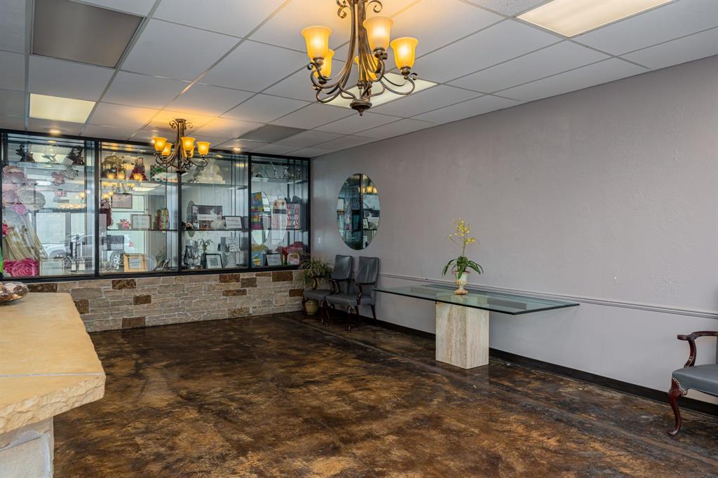 Willowbrook Square Shopping Center - Commercial Sale