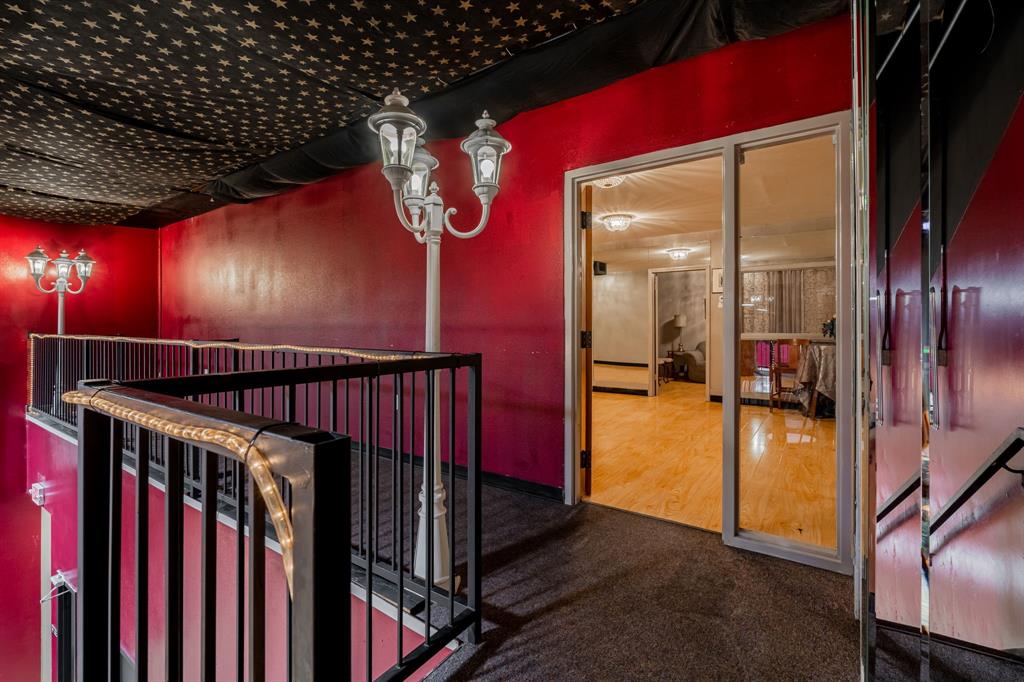 Willowbrook Square Shopping Center - Commercial Sale