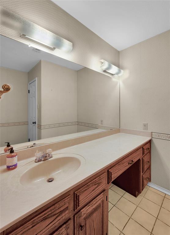 Lebosquet J R - Residential