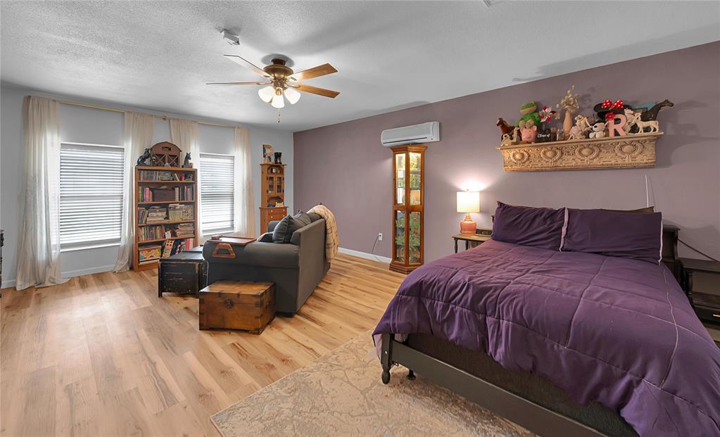 Lebosquet J R - Residential