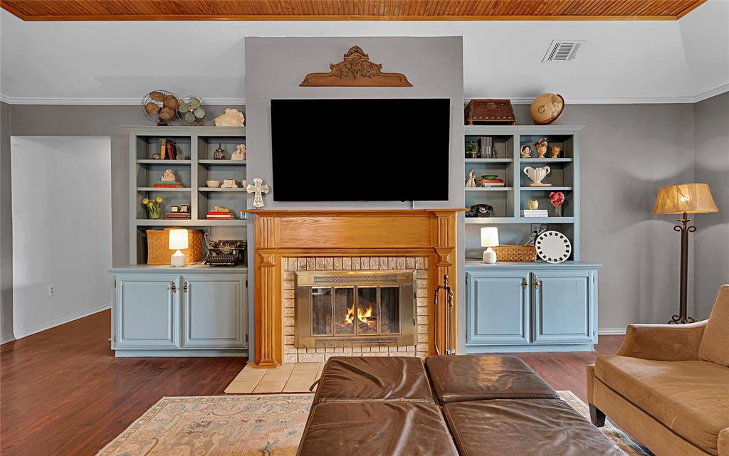 Lebosquet J R - Residential