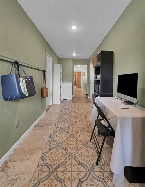 Lebosquet J R - Residential