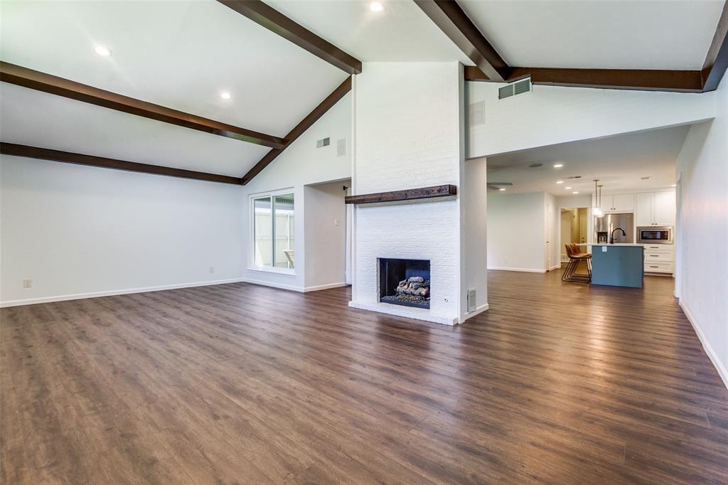 7645 Royal Lane